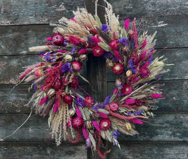 Just 2 places available on our September wreath workshop with afternoon tea @congham_hall  Link in bio. #wreaths #driedflowers #workshop #Conghamhall